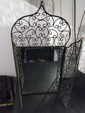 Ancien miroir en fer forgé