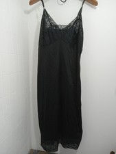 Black Ladies Full Slip No Tags XL? 38 Inch Chest, 36 Inch Waist ** FLAW ** SEE 