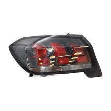 Feu arriere principal gauche