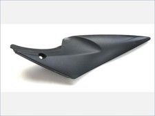Cache carenage sous selle droit SUZUKI GSXR 750 2006-2007