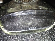 carafe numéroté 1754 voir