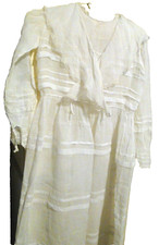 Robe longue ancienne linon avec col châle  Cérémonie Baptême Communion