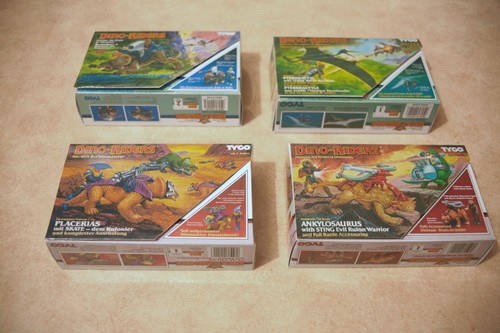 Dino riders lot - set, box