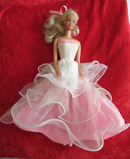 BARBIE in PINK and WHITE 4 RUFFLED LONG DRESS - 80s-90s - 260-1-3