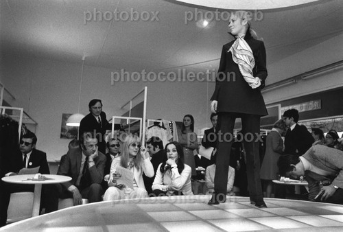 Sylvie vartan exclusive - *,