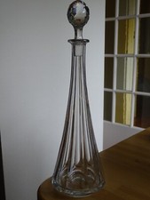 BACCARAT UNE ANCIENNE CARAFE A