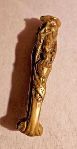 Ancien casse noisettes - ancien,