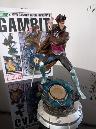Men statue gambit - x-men,