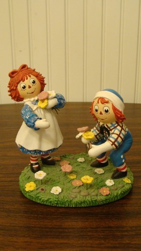 The danbury mint raggedy - the,
