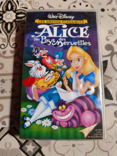 Alice pays des - pays,
