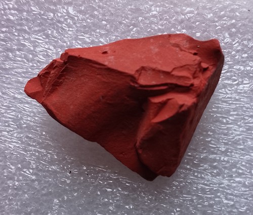 7.4gr 32x23x10mm jaspe rouge