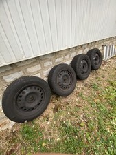 4 Pneus hiver quasiment pas