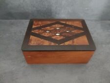   Box in wooden marquetry, ebony, thuya and old mother-of-pearl