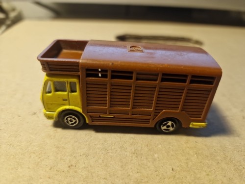 Majorette camion bétaillère - majorette,