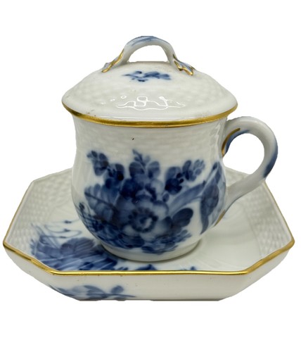 Royal copenhagen blue - royal, flowers