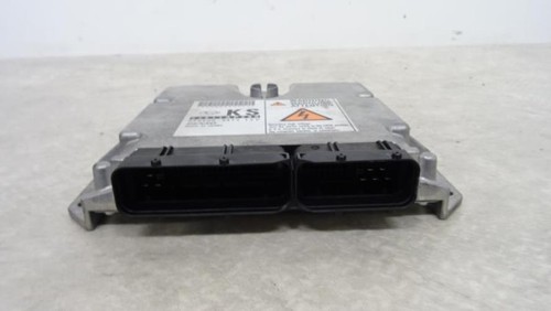 Calculateur moteur subaru - calculateur,