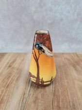 Petit vase cigale signé