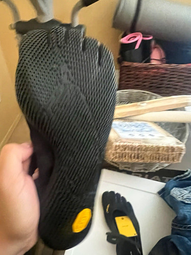 Vibram fivefingers black low - vibram,
