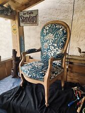 fauteuil voltaire en noyer 