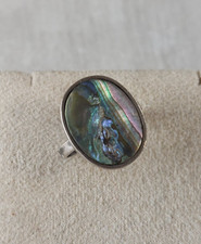 Ancienne bague, décor