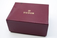 Boîte en carton vintage Tudor