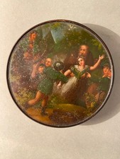 ELEGANT PAPER MACHE SNUFFBOX MINIATURE PAINTED DECOR SIGNED NAP III