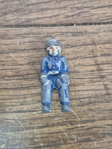 Ancienne figurine pompier - figurine,