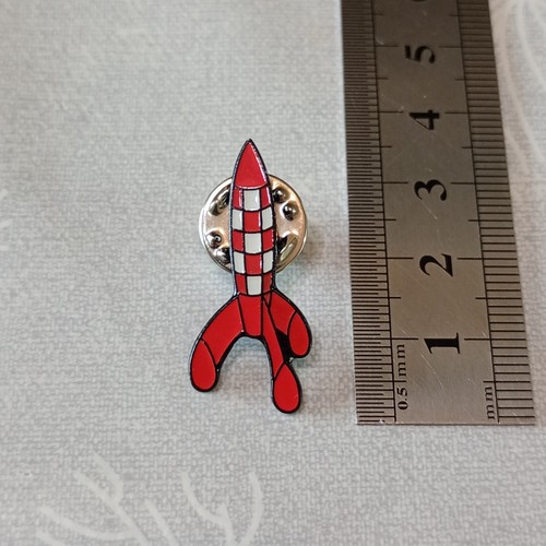 Pins pin fusée - pin's,