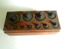 boite de poids complete laiton