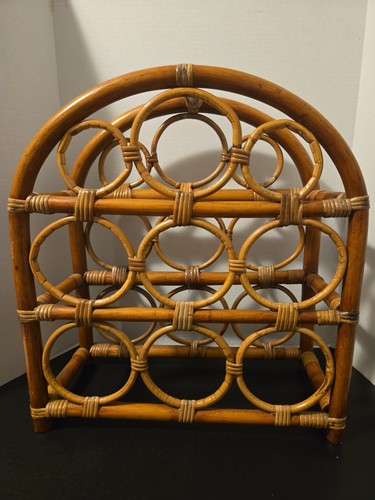 Vintage rattan wood wine - ,