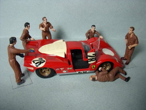 Figurines set 100 - 1/43,