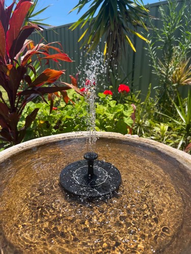 Fontaine eau solaire - a,