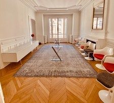 Enfilade Knoll plateau marbre