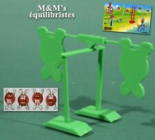 M&M’s, balance set balancers on green gantry + 1 BPZ and instructions »