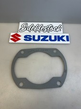 1 joint embase cylindre suzuki