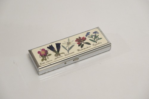 Petite boite pilulier - petite, /