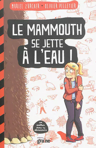 Mammouth jette eau - a, l'eau