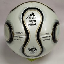 Ballon demi-final Adidas