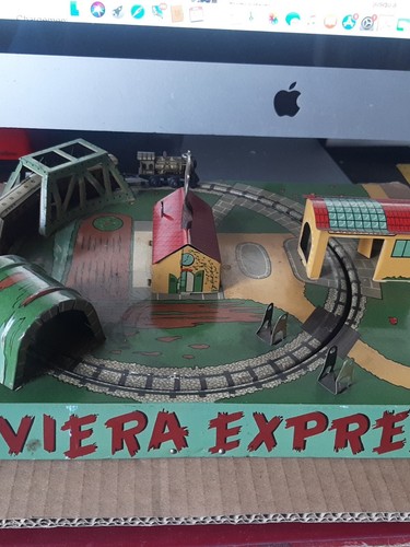 Riviera express train - riviera, fj