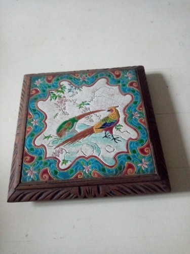 Dessous plat ancien - un,