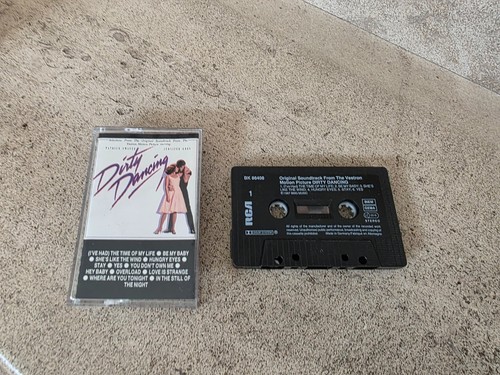 Cassette audio tape - (k7),