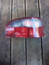 Feu arriere principal droit