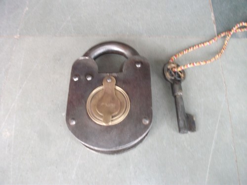 Cadenas ancien fer - cadenas, en