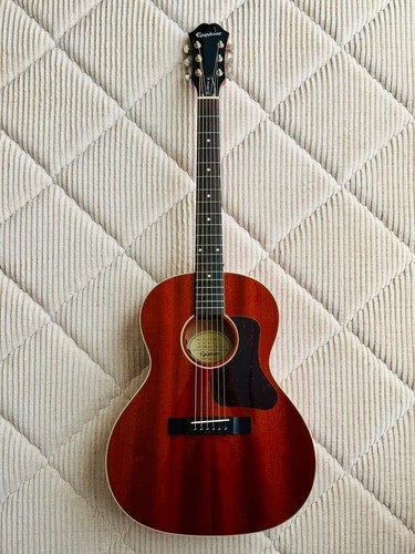 Guitare électrique acoustique