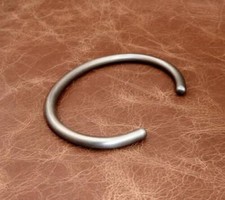 Bracelet / bracelet bijou