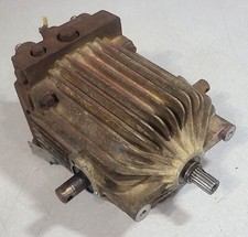 Wheel Horse D-200 Sundstrand Hydrulic Pump