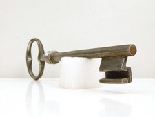 162mm, Ancienne grande clé