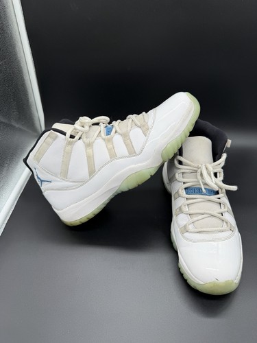 Nike air jordan retro - 11,