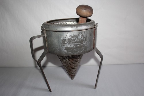 Ancien presse fruits - , purée
