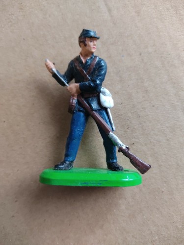 Figurine britains 1971 guerre - britains,